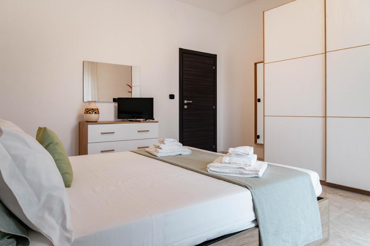 Caliph House 128 Apartamento Bari Exterior foto